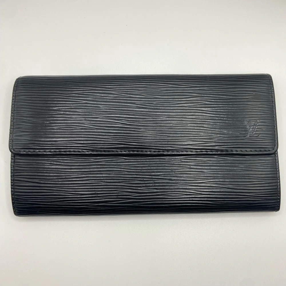Louis Vuitton Epi Leather Textured Wallet
